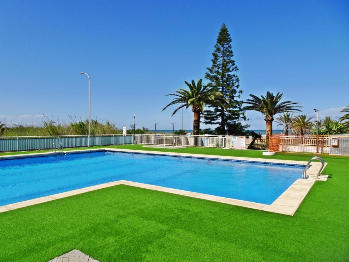 Aigua Blava Primera Linea - Alquiler Solo Familias Playa de Gandia Ngoại thất bức ảnh
