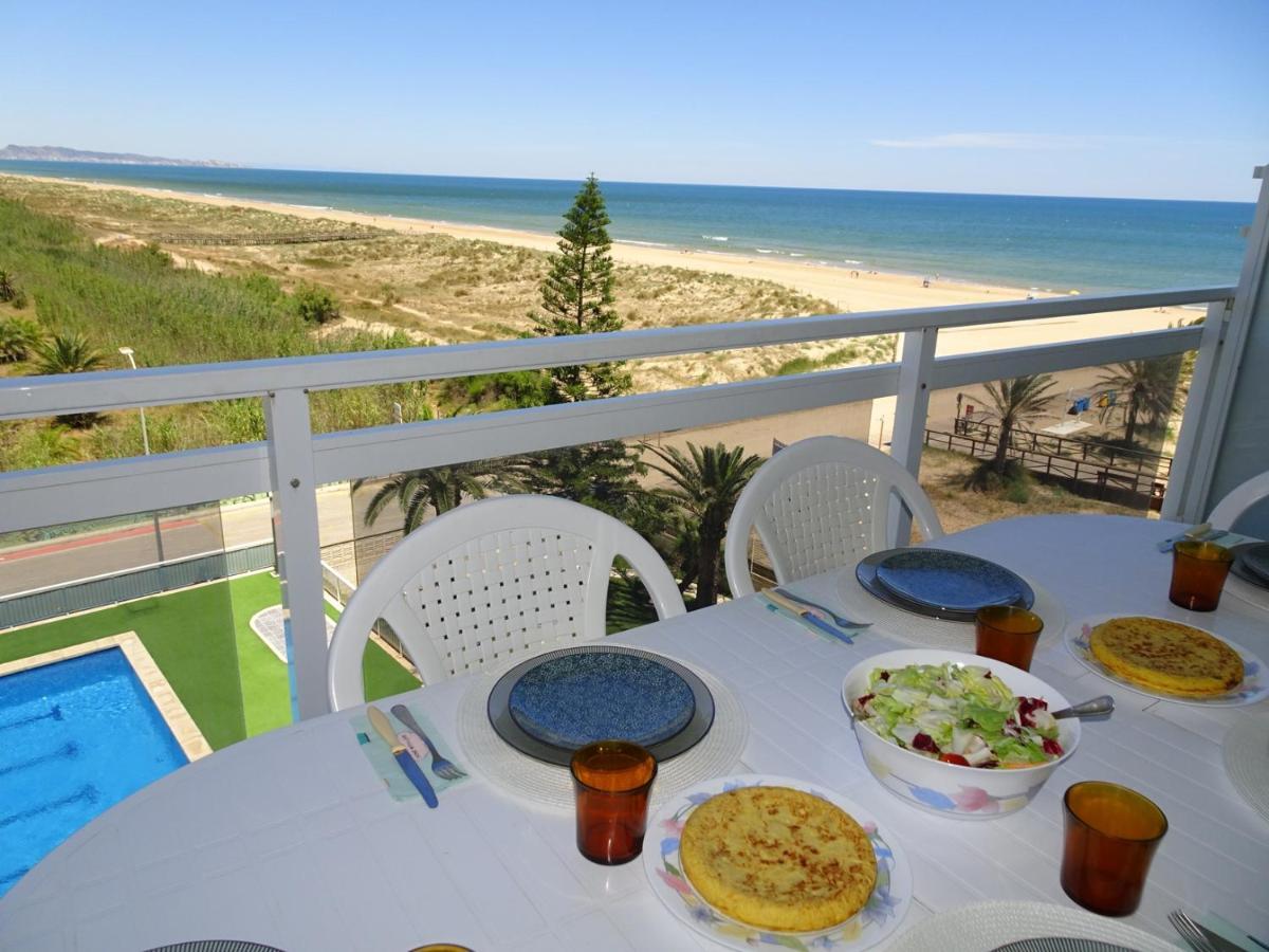 Aigua Blava Primera Linea - Alquiler Solo Familias Playa de Gandia Ngoại thất bức ảnh